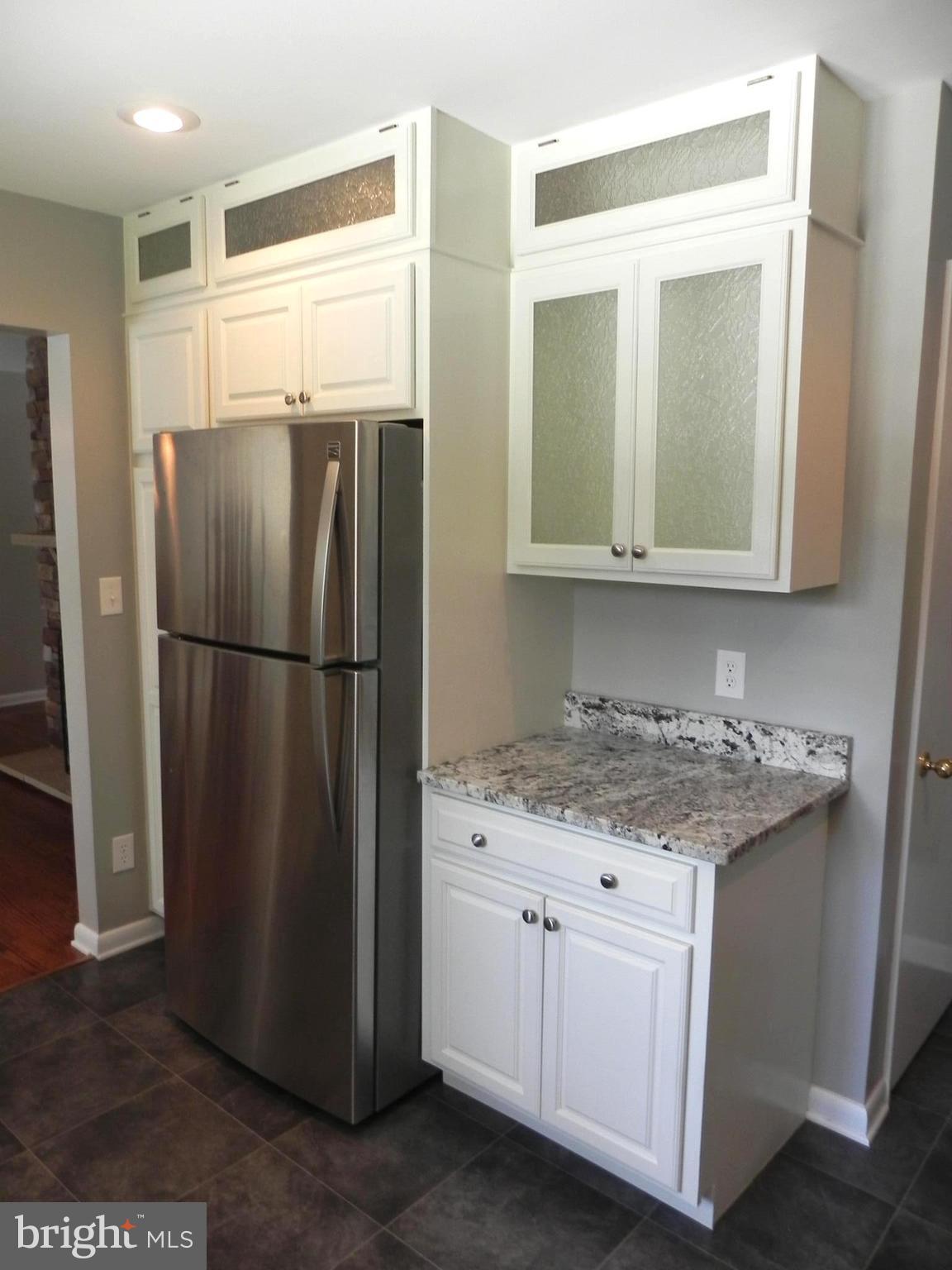 25 Minnick Road Inwood, WV 25428 - Photo 12 of 20 Kitchen