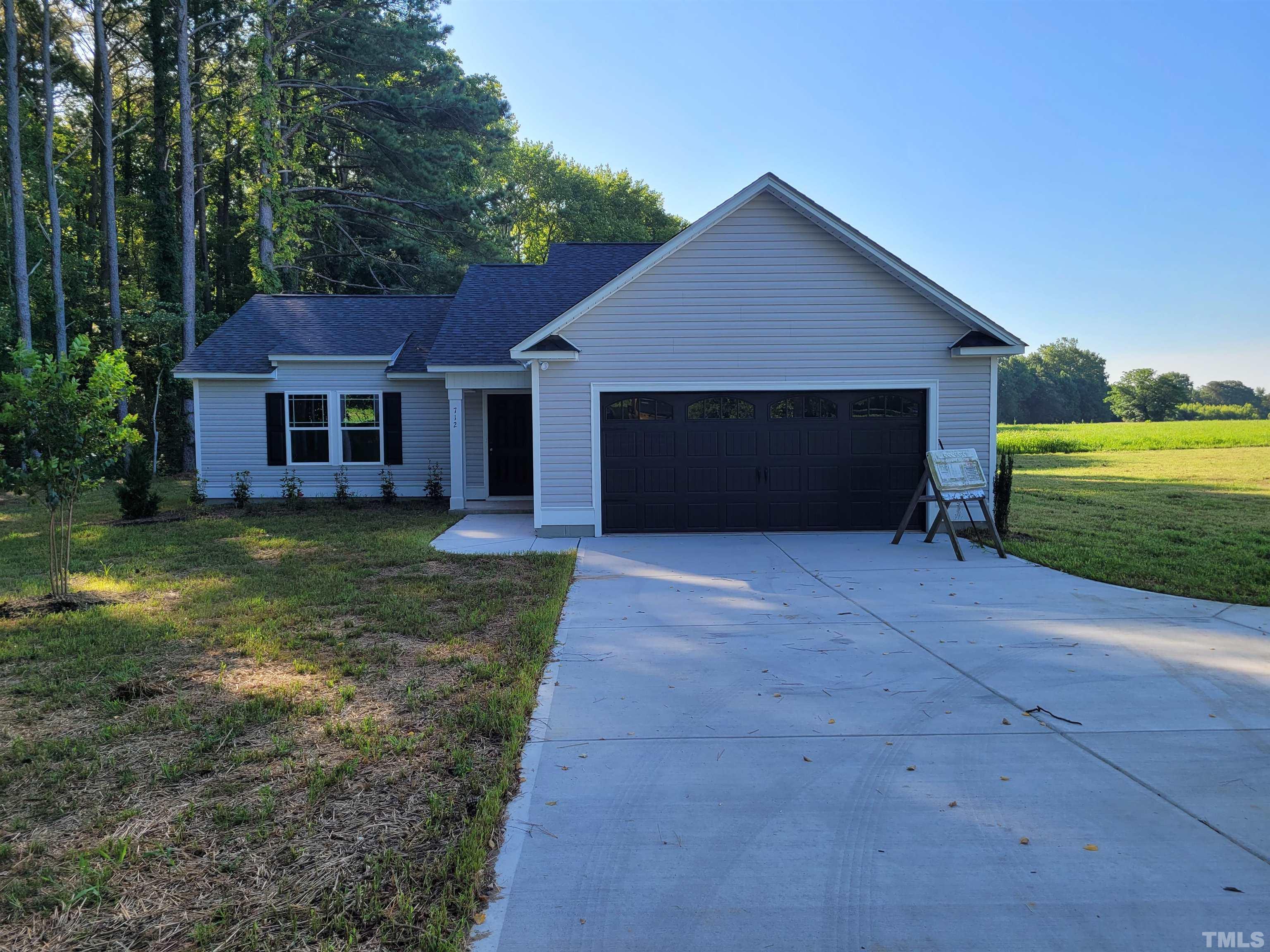 712 Parrish Memorial Road Selma, NC 27576 - Photo 2 of 23 Gallery Image 2