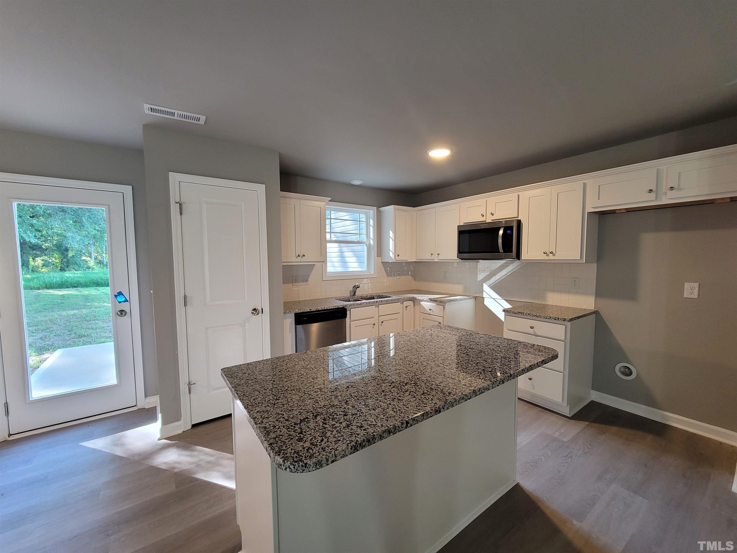 712 Parrish Memorial Road Selma, NC 27576 - Photo 8 of 23 Gallery Image 8