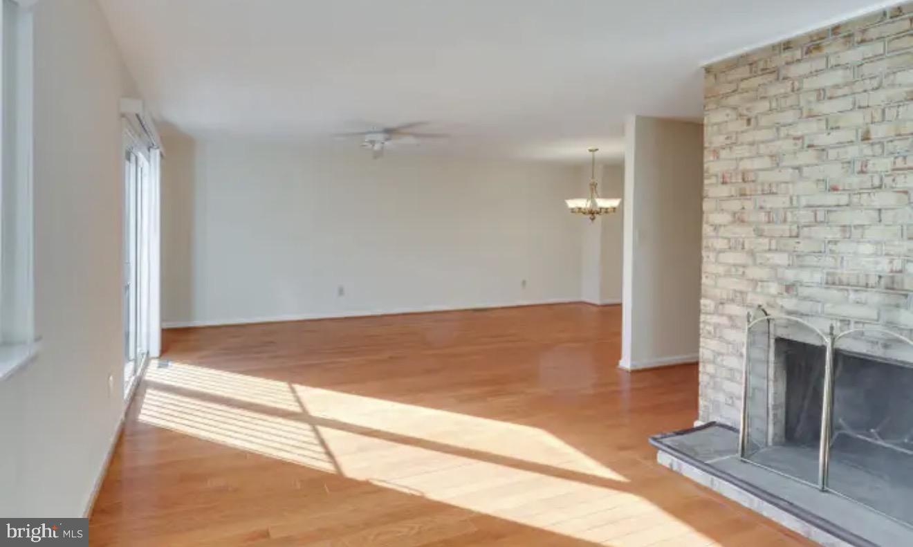 1707 Tyvale Court Vienna, VA 22182 - Photo 6 of 28 a view of an empty room