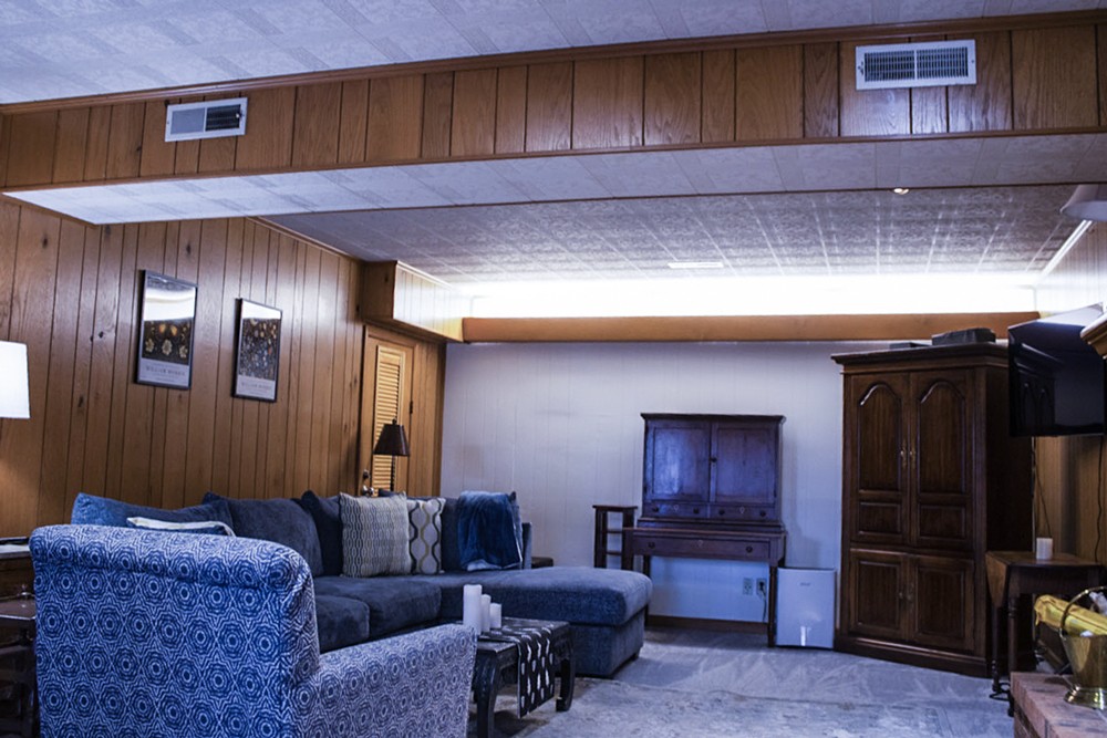 1434 Pine Springs Road Knoxville, TN 37922 - Photo 35 of 53 a living room with furniture and a flat screen tv