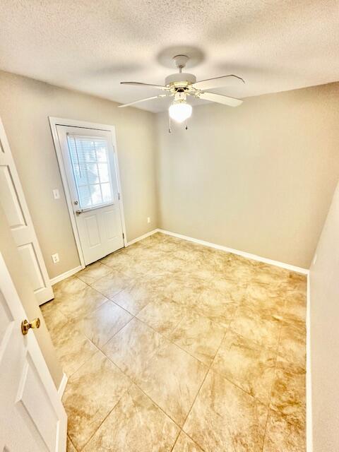 967 Tray Drive Fort Walton Beach, FL 32547 - Photo 12 of 26 a view of an empty room