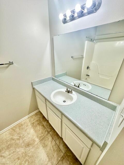 967 Tray Drive Fort Walton Beach, FL 32547 - Photo 21 of 26 a bathroom with a sink and mirror