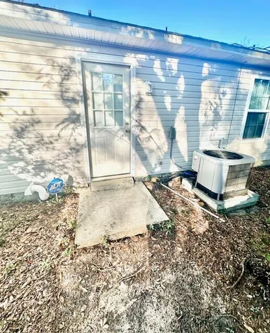 $1,700 | 967 Tray Drive, Fort Walton Beach, FL 32547