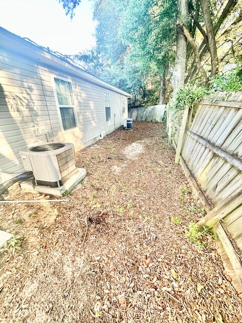 967 Tray Drive Fort Walton Beach, FL 32547 - Photo 25 of 26 a front view of a house with a yard