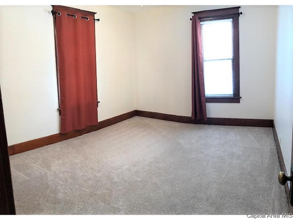 710 South State Street Springfield, IL 62704 - Photo 12 of 17
