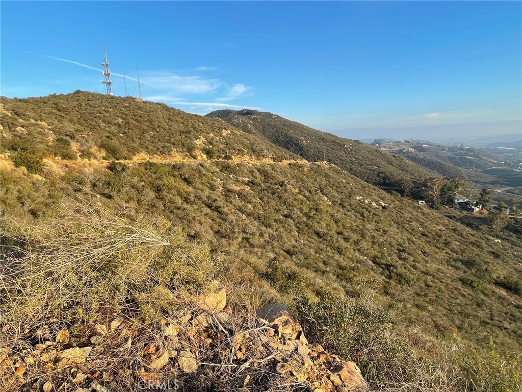 600 Hardell Lane Vista, CA 92084 - Photo 8 of 13