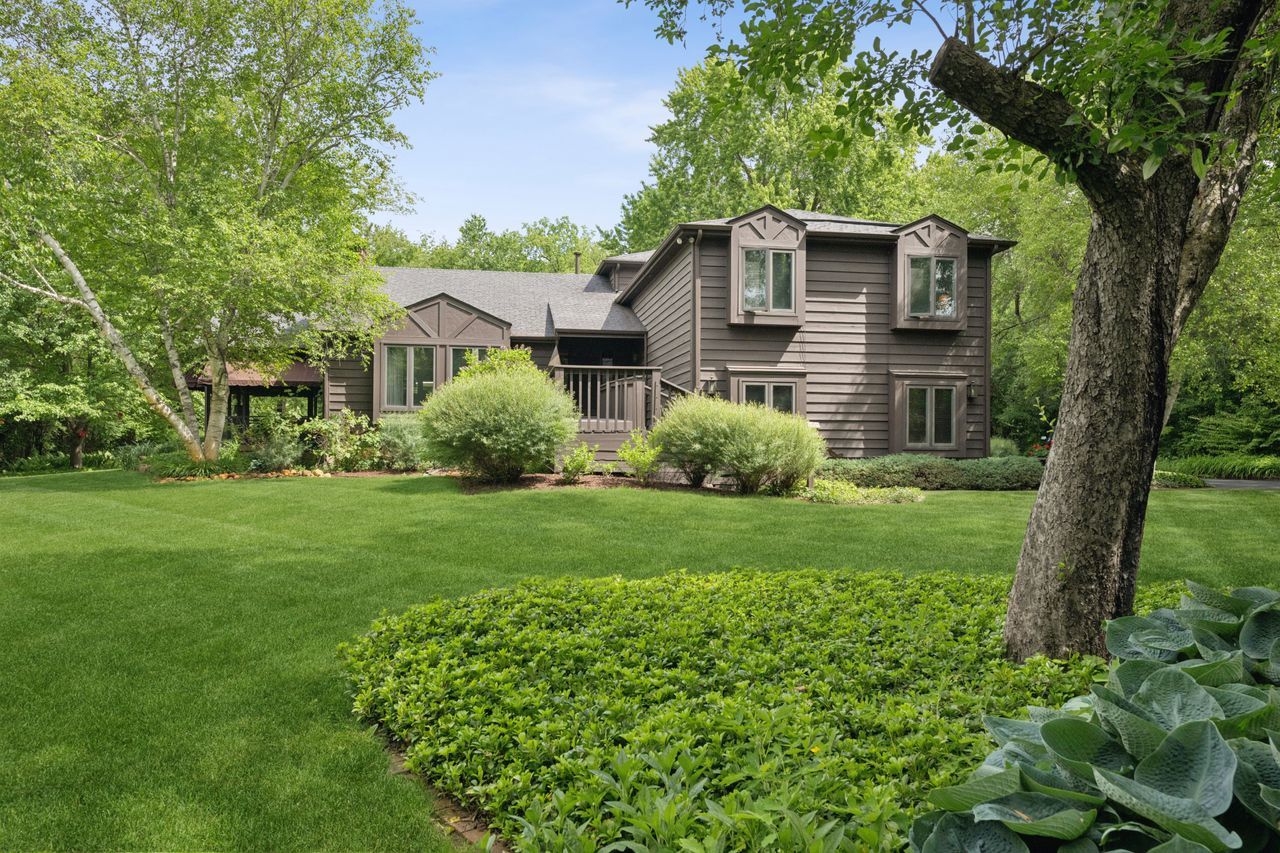 25860 West Timberlake Road Barrington, IL 60010 - Photo 1 of 44