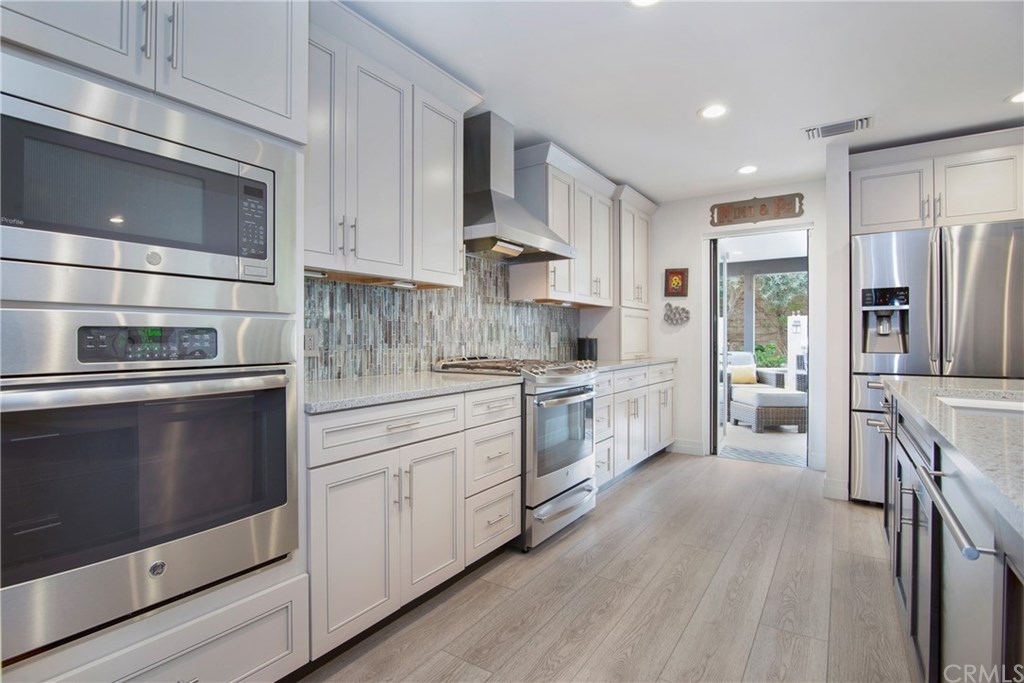 2983 Mindanao Drive Costa Mesa, CA 92626 - Photo 11 of 35