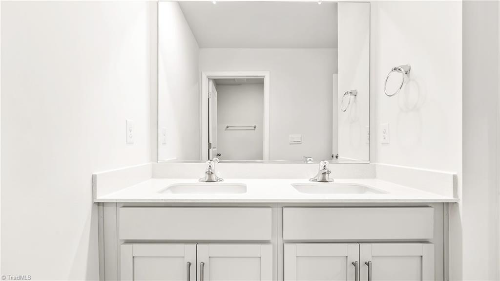 420 Owens Rdg Way Lexington, NC 27292 - Photo 16 of 25 *Photos are of model home and are for representational purposes only