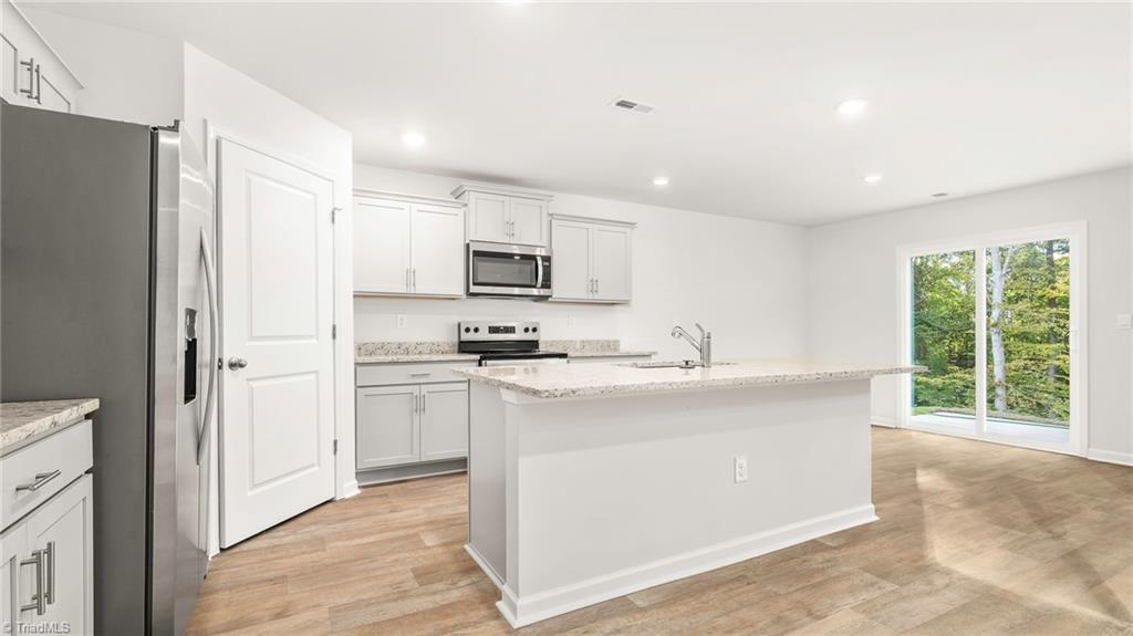 420 Owens Rdg Way Lexington, NC 27292 - Photo 4 of 25 *Photos are of model home and are for representational purposes only