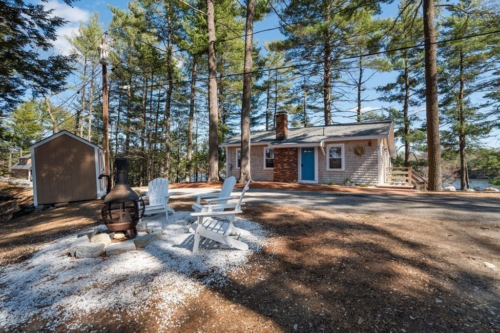 42 Ridgewood Road Groton, MA 01450 - Photo 4 of 35