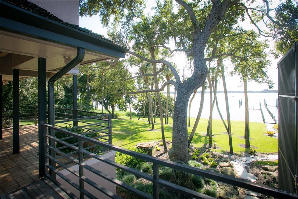 23 Ridgeland Drive Stuart, FL 34996 - Photo 10 of 33