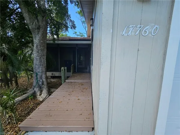 $1,950 | 17760 Park Village Boulevard, Fort Myers, FL 33908