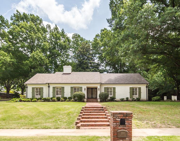 200 South Grove Park Road Memphis, TN 38117 - Photo 1 of 25 Gallery Image 1