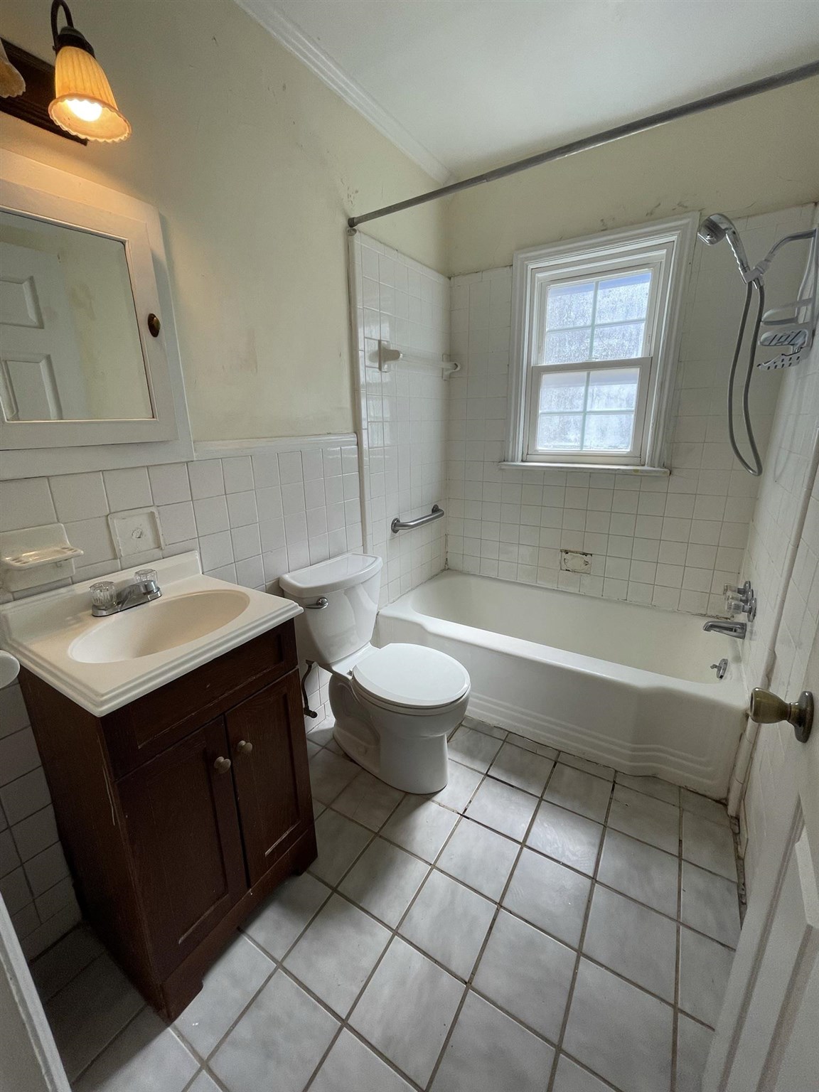 336 East Rockingham Street Elkton, VA 22827 - Photo 11 of 20 Gallery Image 11