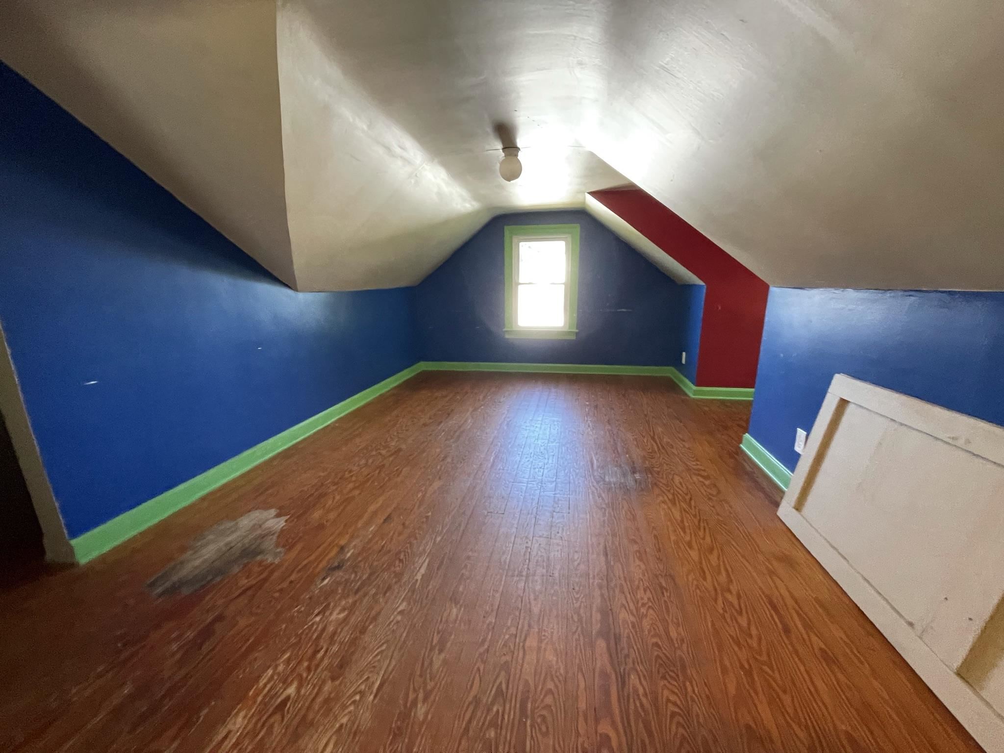 336 East Rockingham Street Elkton, VA 22827 - Photo 13 of 20 Gallery Image 13