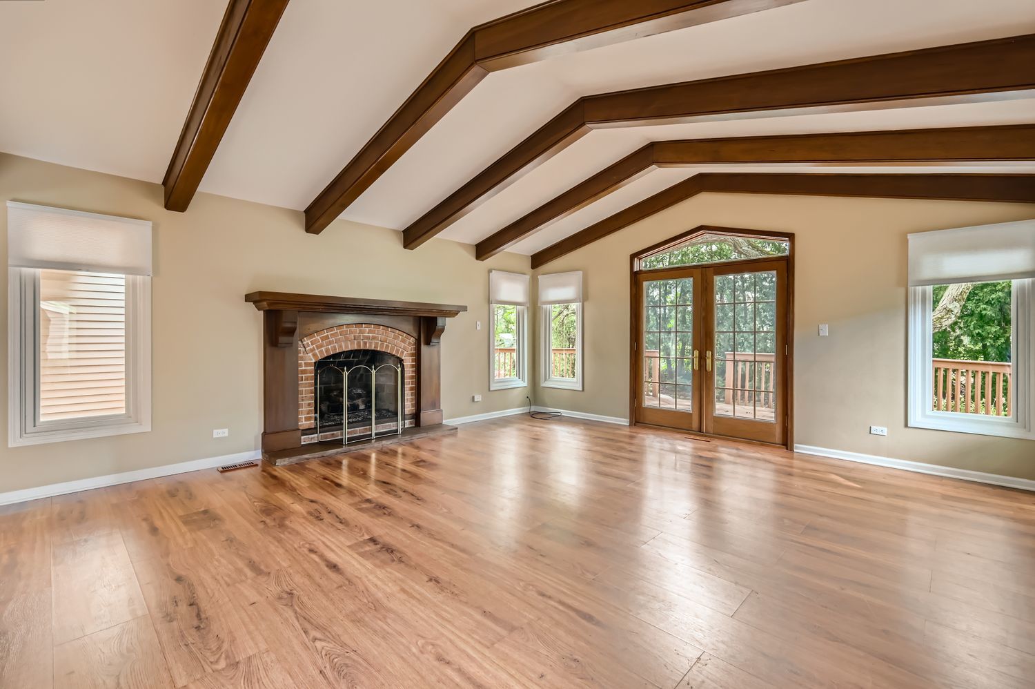 2S170 Stratford Road Glen Ellyn, IL 60137 - Photo 6 of 14