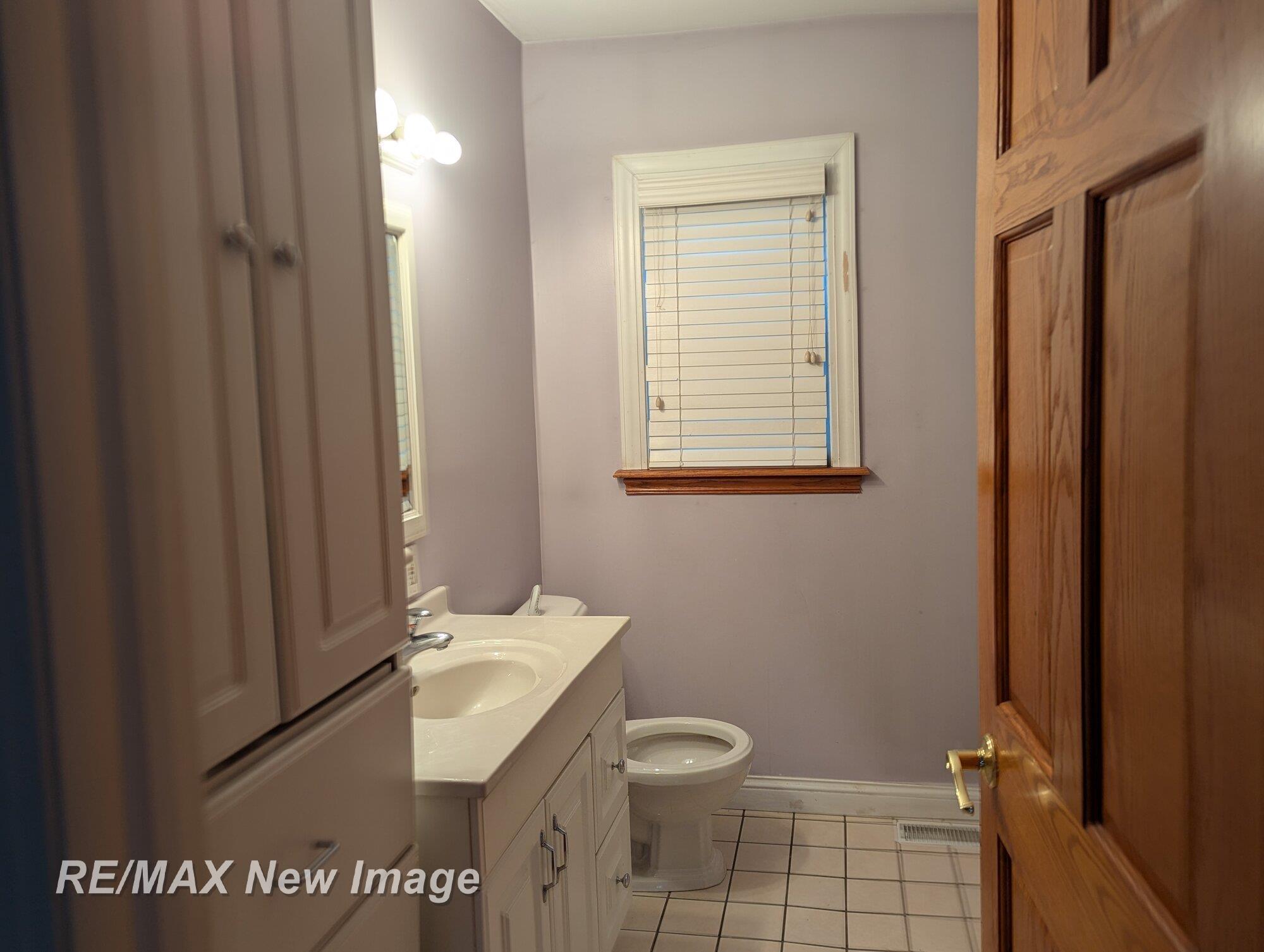 2385 McCarty Road Saginaw, MI 48603 - Photo 9 of 49 Gallery Image 9
