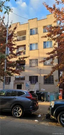 a car parked in front of a building