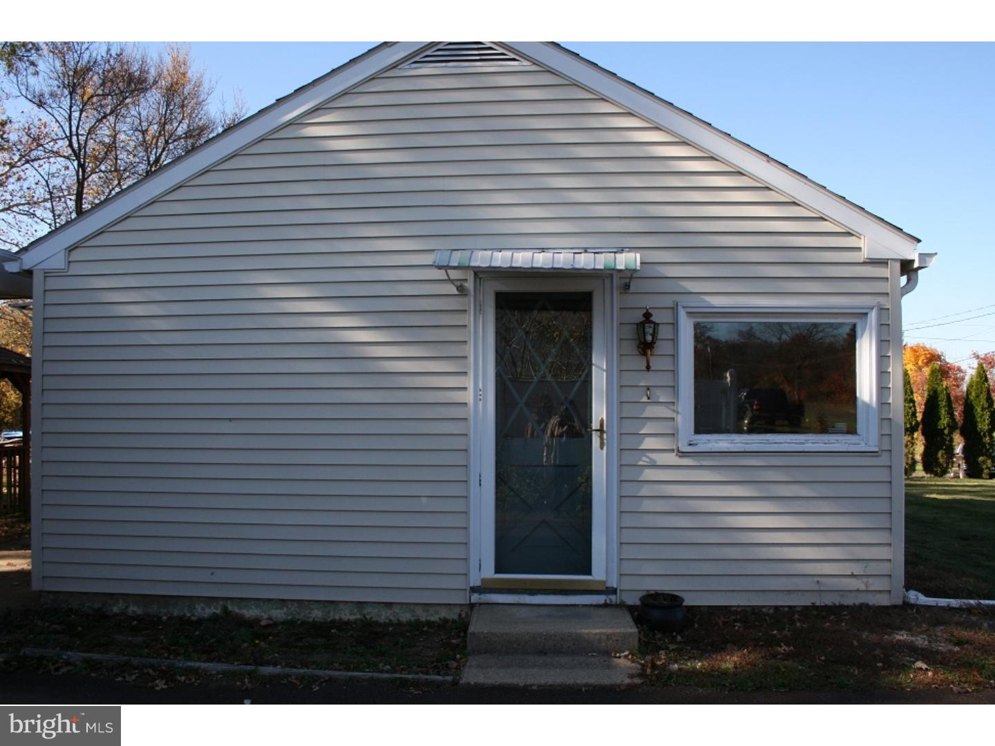 614 Cherry Road Hatfield, PA 19440 - Photo 19 of 24 Exterior Side