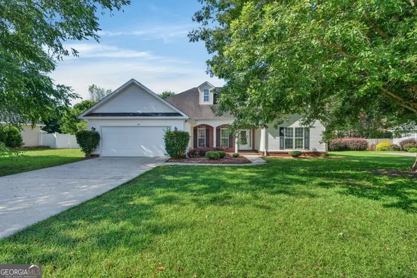 $300,000 | 226 Spring Chase Circle, Kathleen, GA 31047