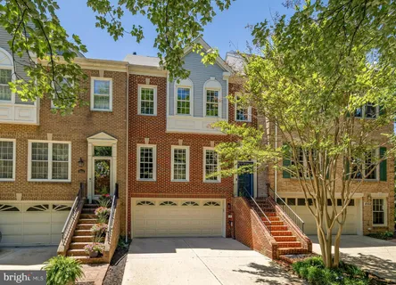 $885,000 | 8926 2nd Avenue, Silver Spring, MD 20910