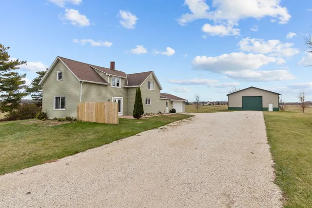 $360,000 | E3709 Krok Road, Kewaunee, WI 54216