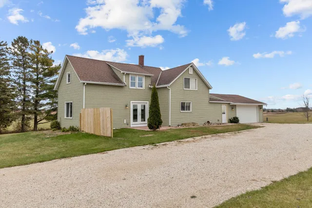 $360,000 | E3709 Krok Road, Kewaunee, WI 54216