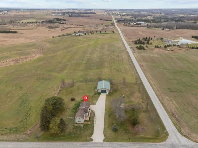 $360,000 | E3709 Krok Road, Kewaunee, WI 54216