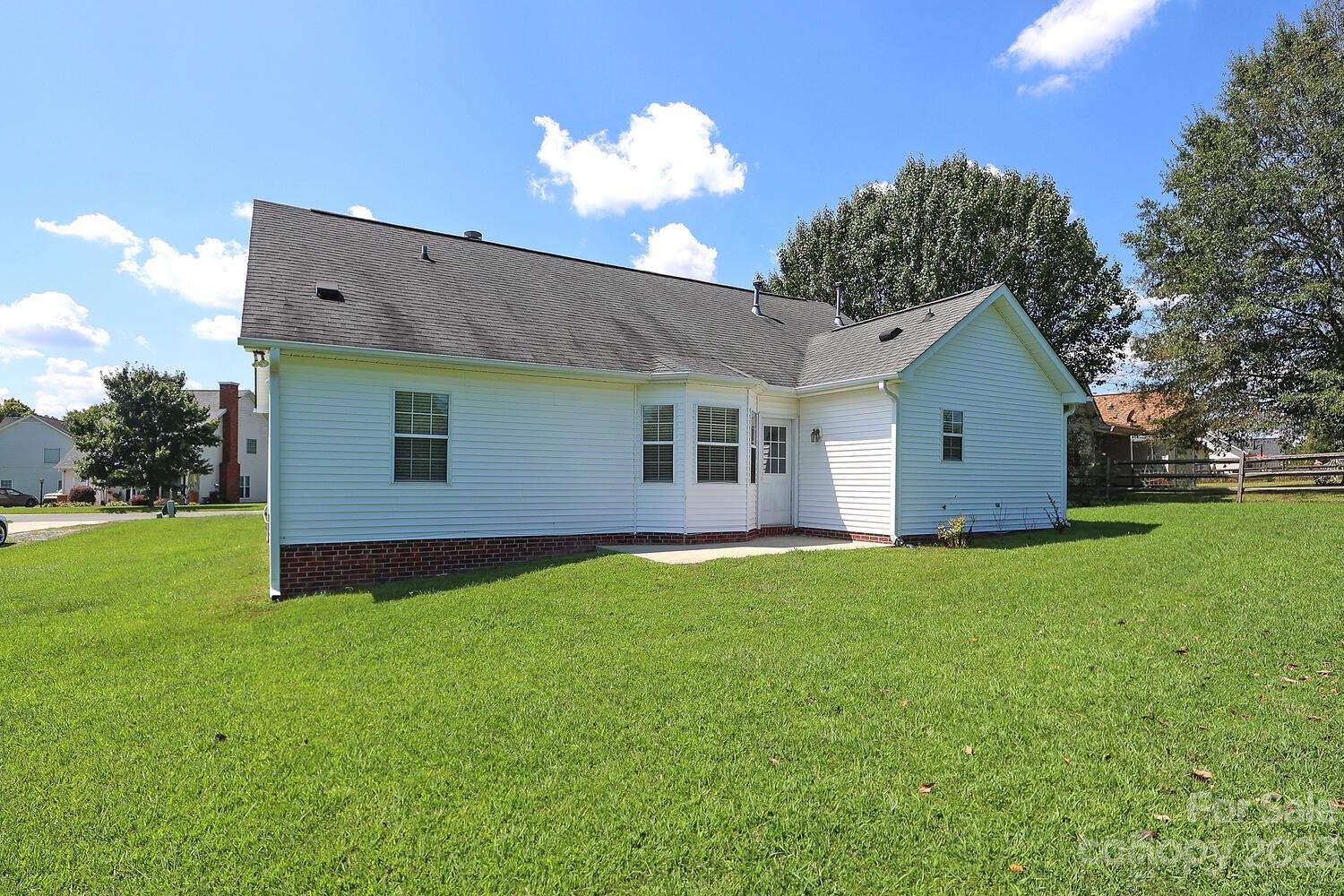 1043 Ridgefield Circle Indian Trail, NC 28079 - Photo 25 of 27