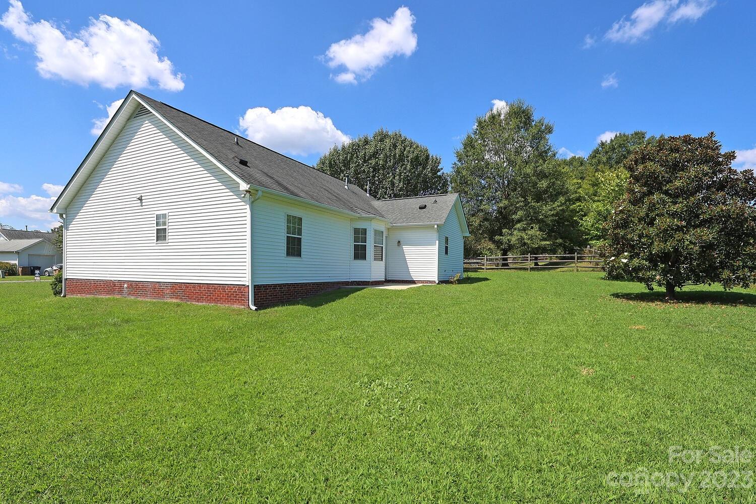 1043 Ridgefield Circle Indian Trail, NC 28079 - Photo 26 of 27
