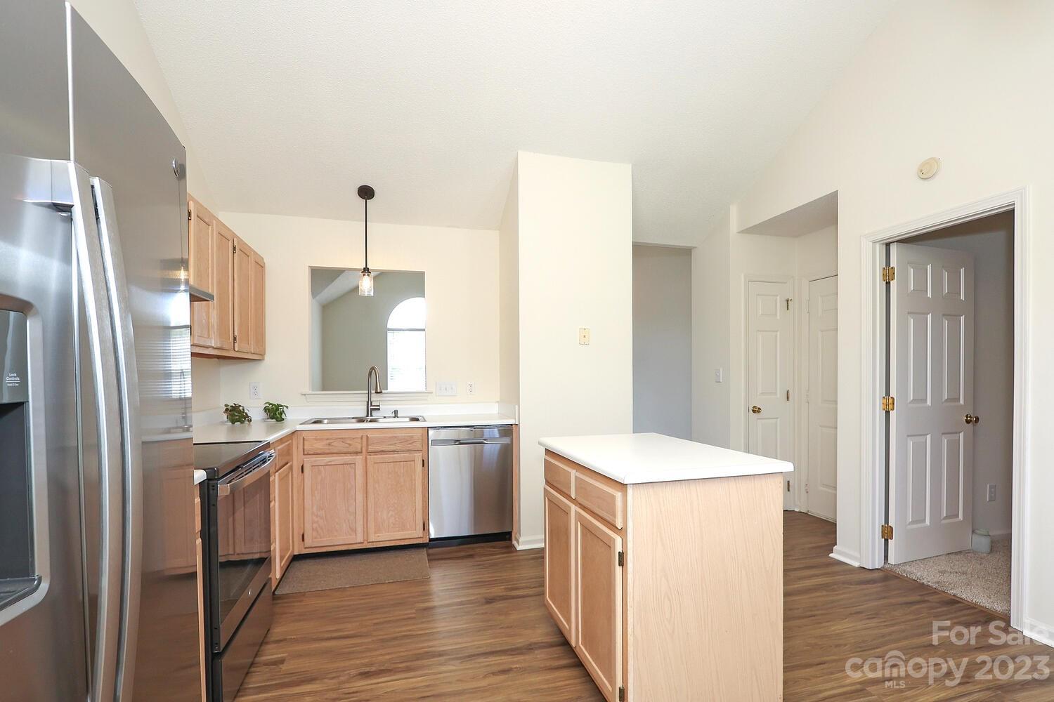 1043 Ridgefield Circle Indian Trail, NC 28079 - Photo 10 of 27