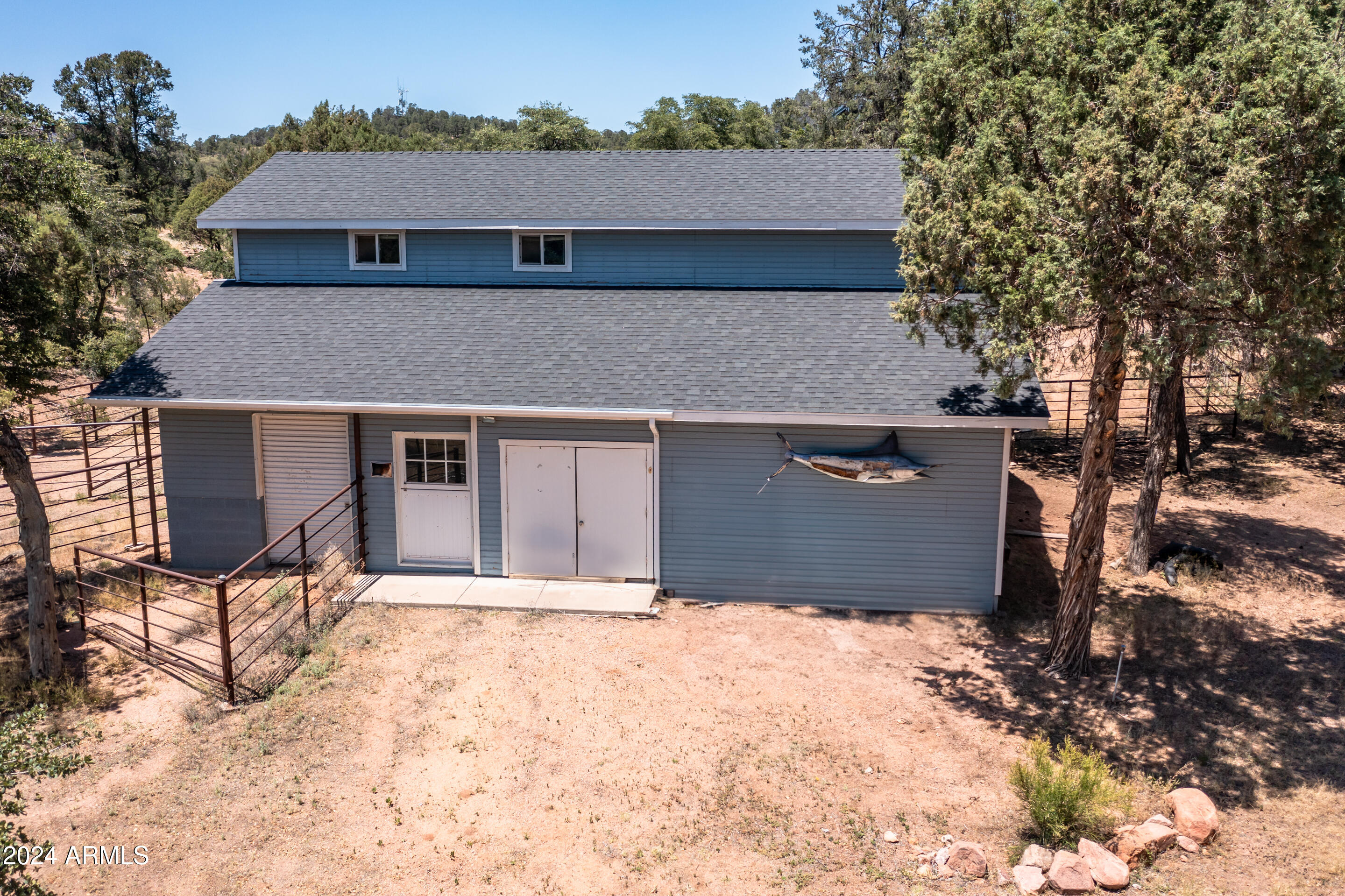 501 North Maranatha Road Payson, AZ 85541 - Photo 13 of 28 barn1