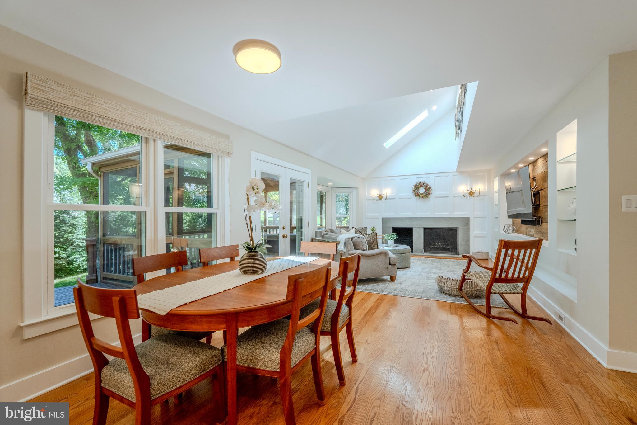 11910 Winstead Lane Reston, VA 20194 - Photo 10 of 80 Dining Area