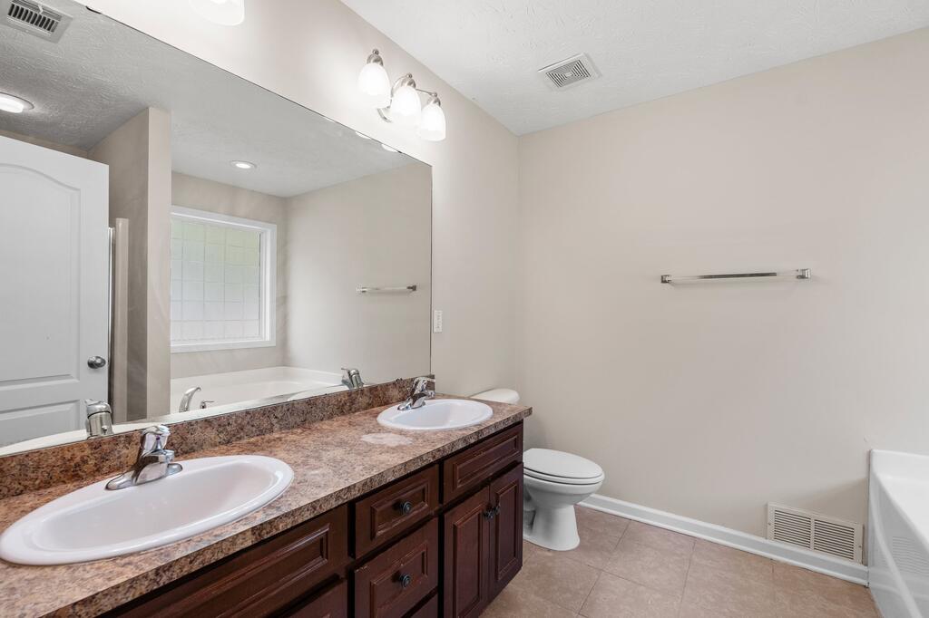 1254 Freedom Ridge Drive Columbus, GA 31907 - Photo 17 of 39 Gallery Image 17
