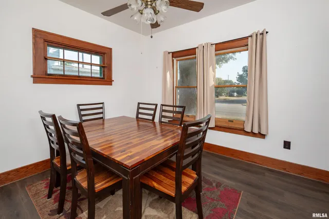 $153,000 | 1610 30th Street, Rock Island, IL 61201