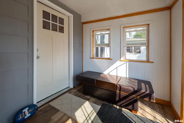 $153,000 | 1610 30th Street, Rock Island, IL 61201