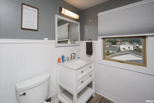 $153,000 | 1610 30th Street, Rock Island, IL 61201