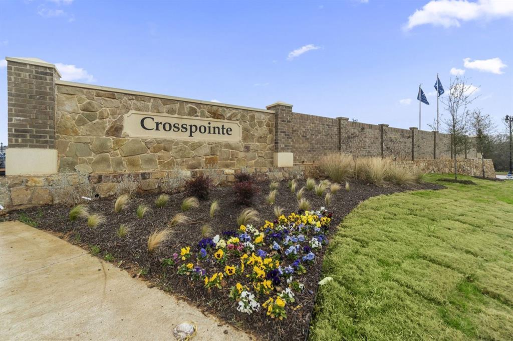 3344 Duncan Way Corinth, TX 76210 - Photo 32 of 38 Stone and brick entry monument with "Crosspointe" signage