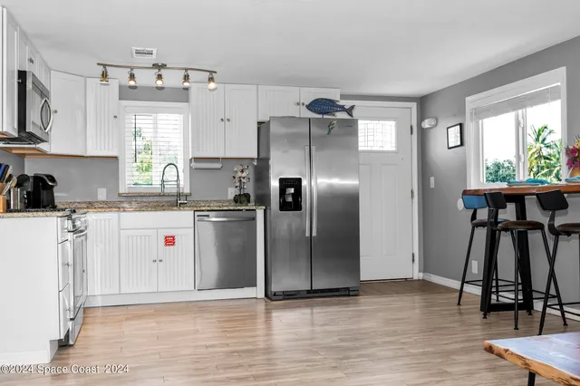 $1,390,000 | 492 Dempsey Drive, Cocoa Beach, FL 32931