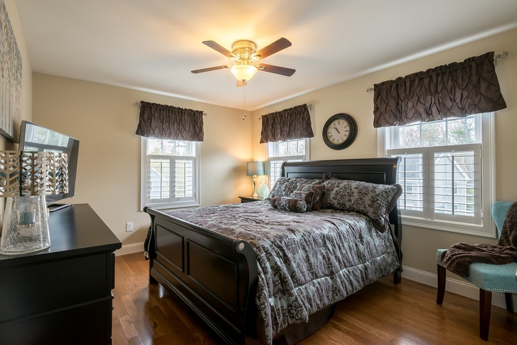 2 Caitlin Road Salisbury, MA 01952 - Photo 18 of 19