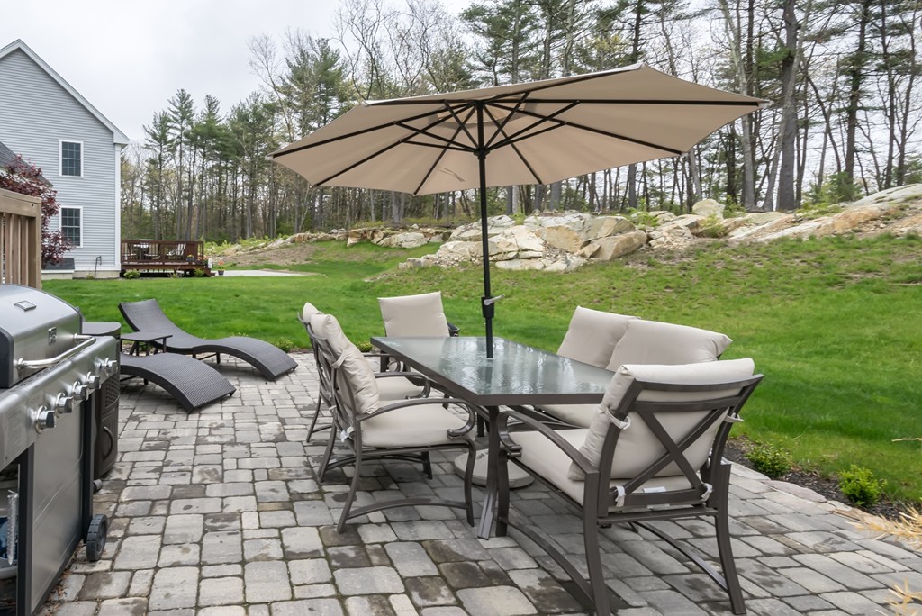 2 Caitlin Road Salisbury, MA 01952 - Photo 3 of 19