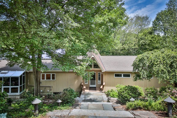 25 Old Village Road Acton, MA 01720 - Photo 2 of 30 Gallery Image 2