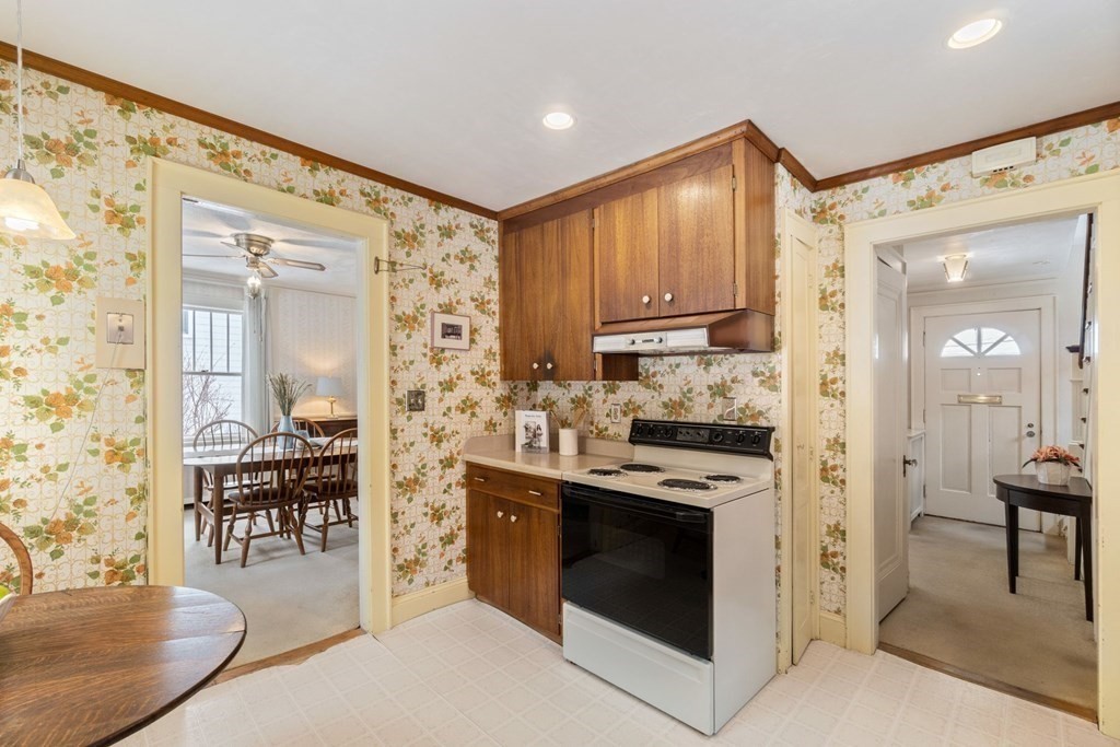 7 Longfellow Road Arlington, MA 02476 - Photo 14 of 38 Gallery Image 14