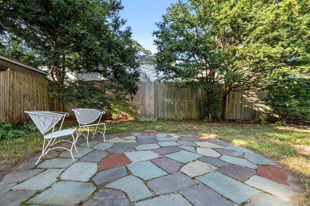 7 Longfellow Road Arlington, MA 02476 - Photo 27 of 38 Gallery Image 27