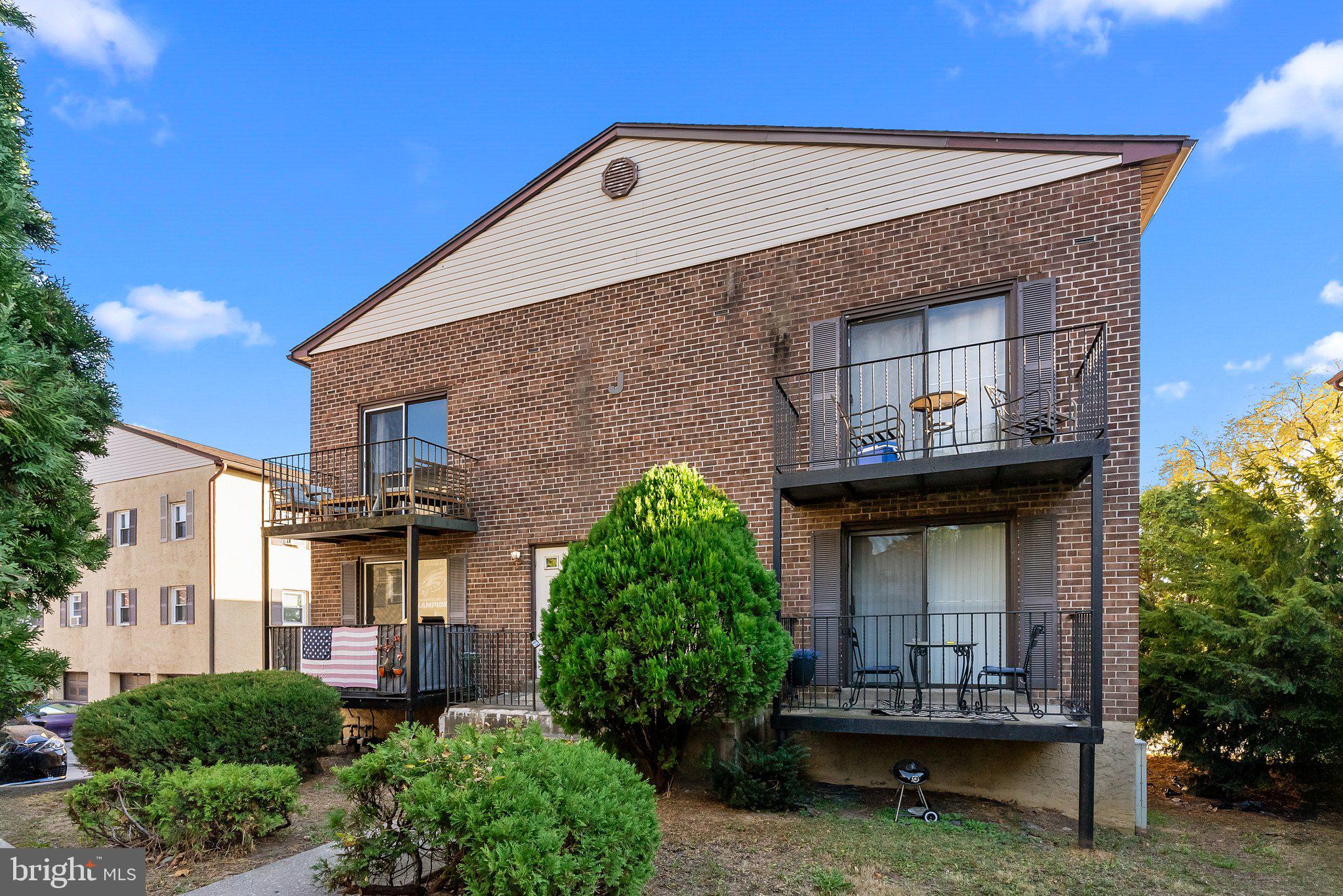 22 South Springfield Road, Unit J4 Clifton Heights, PA 19018 - Photo 1 of 24 Gallery Image 1