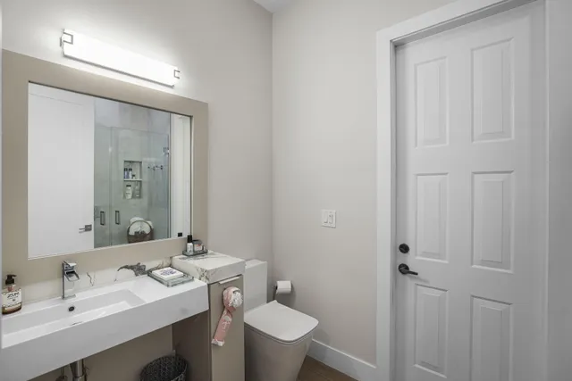 $1,650,000 | 122 Via Castilla, Jupiter, FL 33458