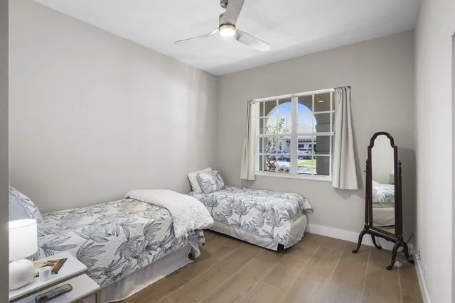 $1,650,000 | 122 Via Castilla, Jupiter, FL 33458