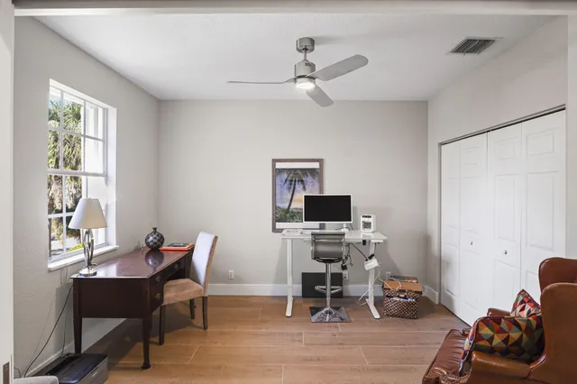 $1,650,000 | 122 Via Castilla, Jupiter, FL 33458